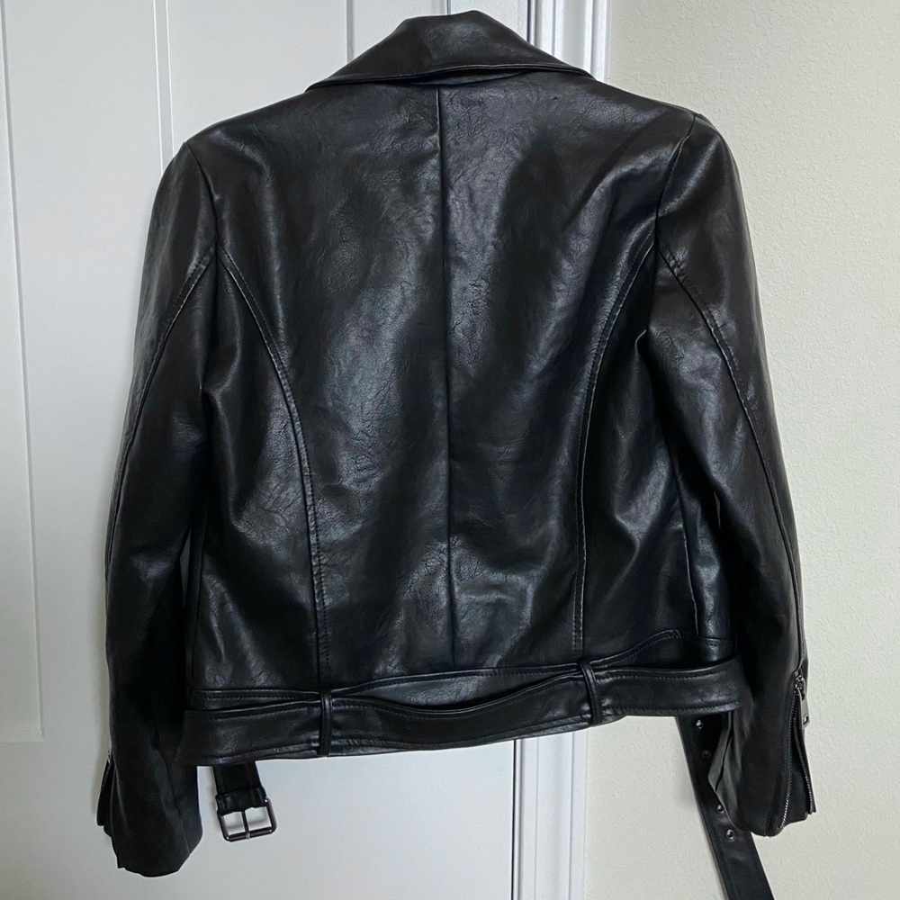 Leather Jacket - Picture 5 of 8